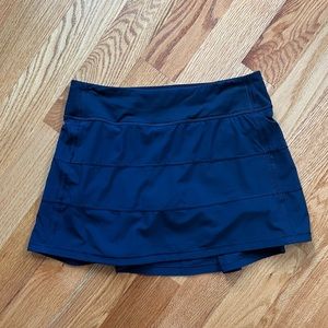 NWOT Lululemon pace rival 6tall